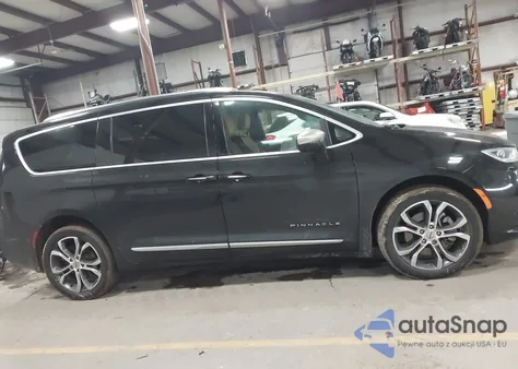 2022 Chrysler Pacifica Pinnacle Awd from USA, damaged, VIN 2C4RC3PG9NR200455